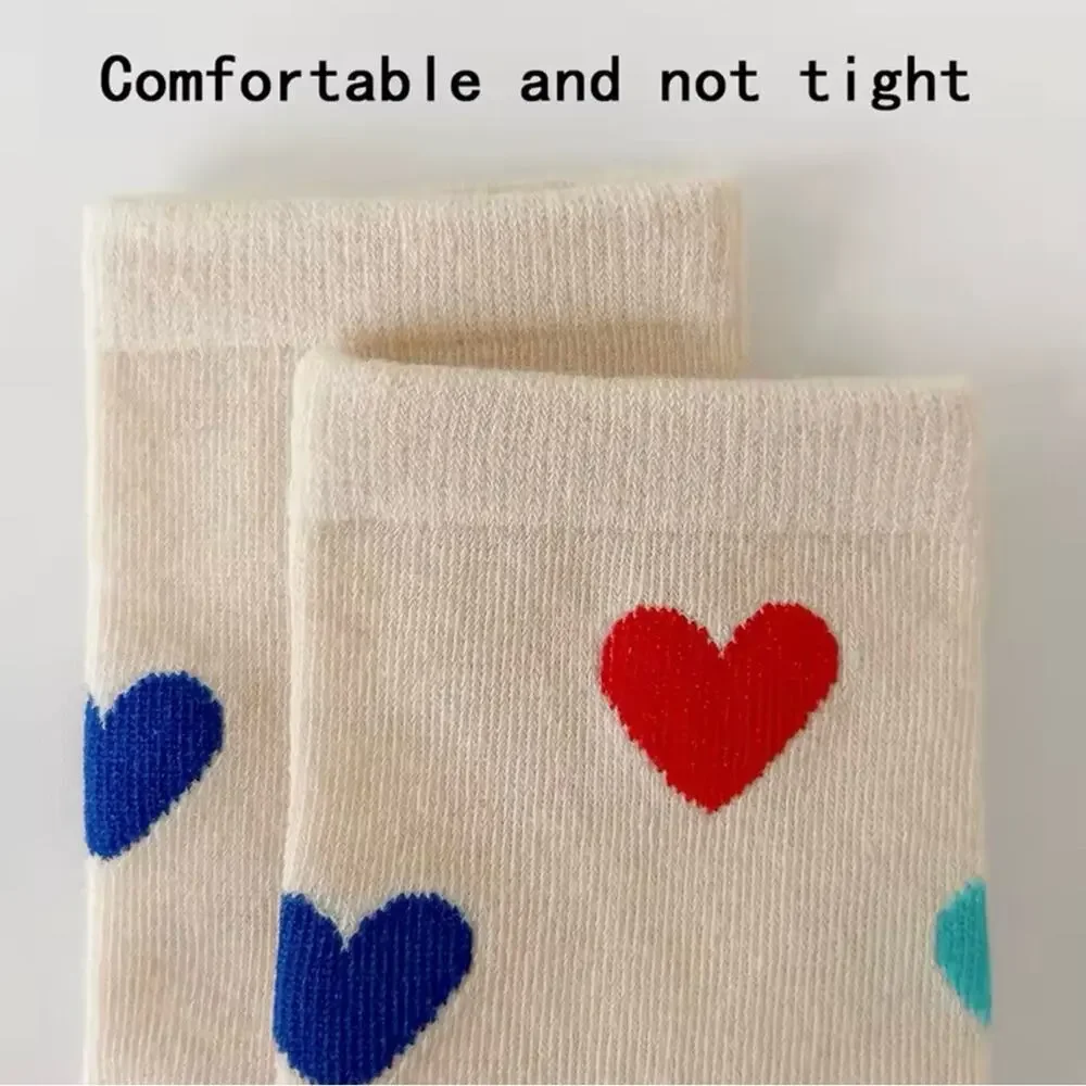 New lot of 3 girls heart socks  4-6